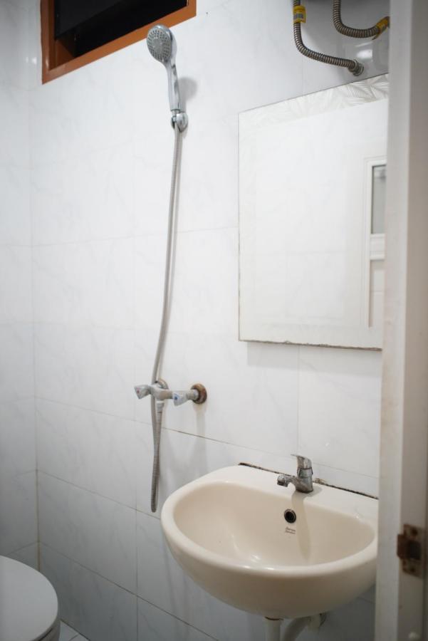 Wisma Grace Ambon Exterior photo
